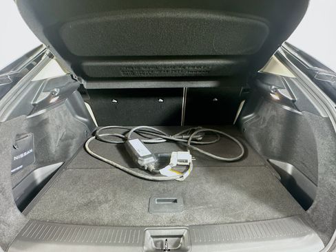 Used 2023 Nissan Ariya FWD image 29