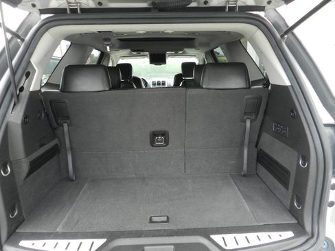 Used 2007 GMC Acadia SLT w/ Trailering Package image 19