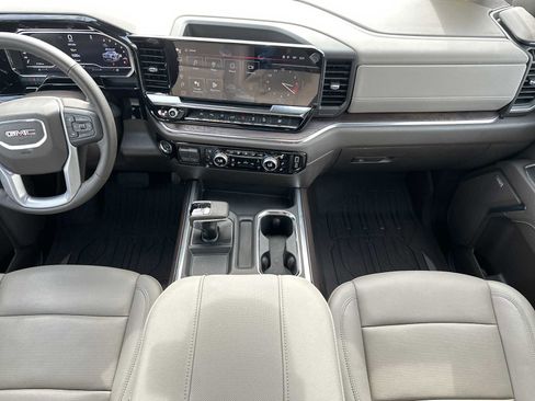 Used 2024 GMC Sierra 1500 SLT w/ SLT Premium Plus Package image 15