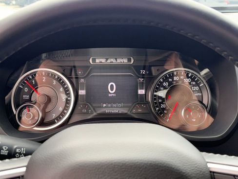 Used 2021 RAM 1500 Lone Star AWD/4WD image 14