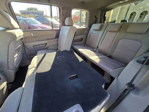 Used 2011 Honda Pilot EX image 27