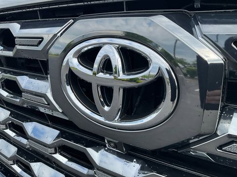 New 2026 Toyota Tundra Platinum AWD/4WD image 17