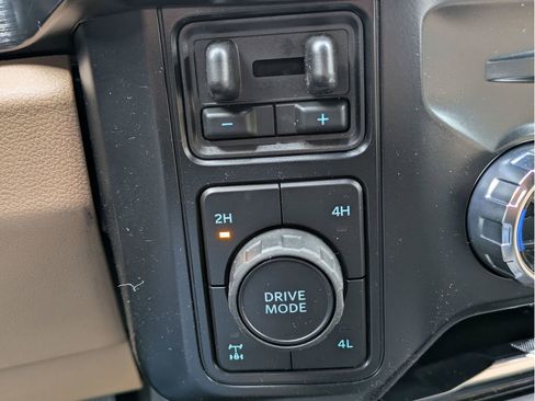 New 2026 Ford F250 Lariat w/ Lariat Ultimate Package image 21