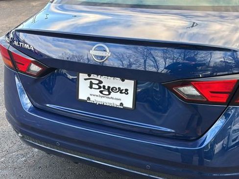 Used 2024 Nissan Altima 2.5 S image 34