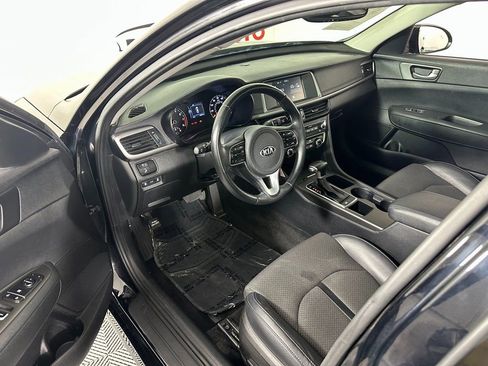 Used 2018 Kia Optima S w/ Panoramic Sunroof Package image 17
