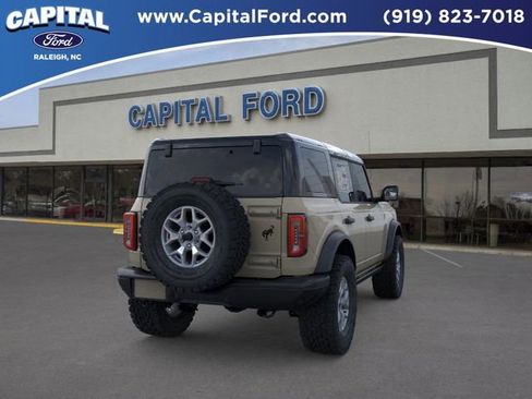 New 2025 Ford Bronco Badlands image 8