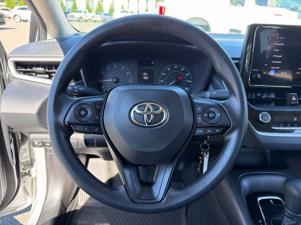 Used 2023 Toyota Corolla LE FWD image 15