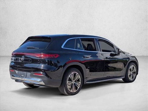 Used 2025 Mercedes-Benz EQS 450+ SUV image 5