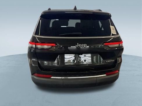 Used 2023 Jeep Grand Cherokee L Limited w/ Luxury Tech Group II RWD image 8