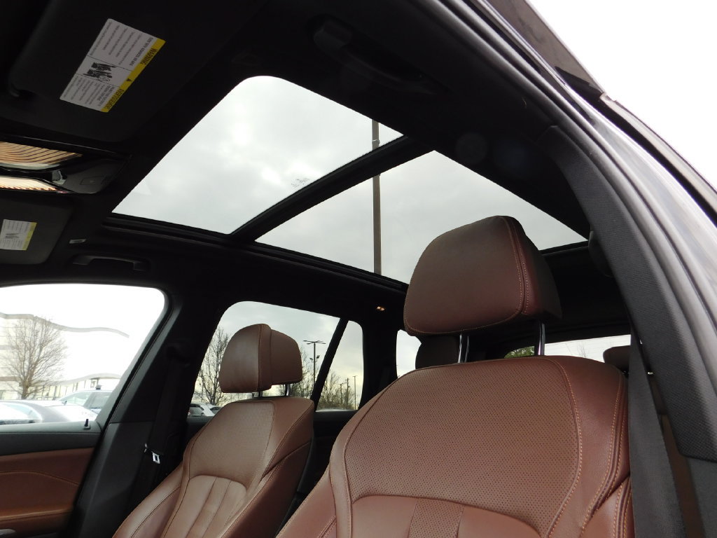 Used 2022 BMW X5 xDrive40i AWD/4WD image 22
