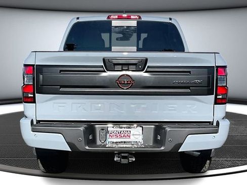 New 2026 Nissan Frontier PRO-4X w/ Pro-4x Convenience Package image 4
