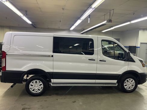Used 2024 Ford Transit 250 Low Roof w/ Exterior Upgrade Package image 11