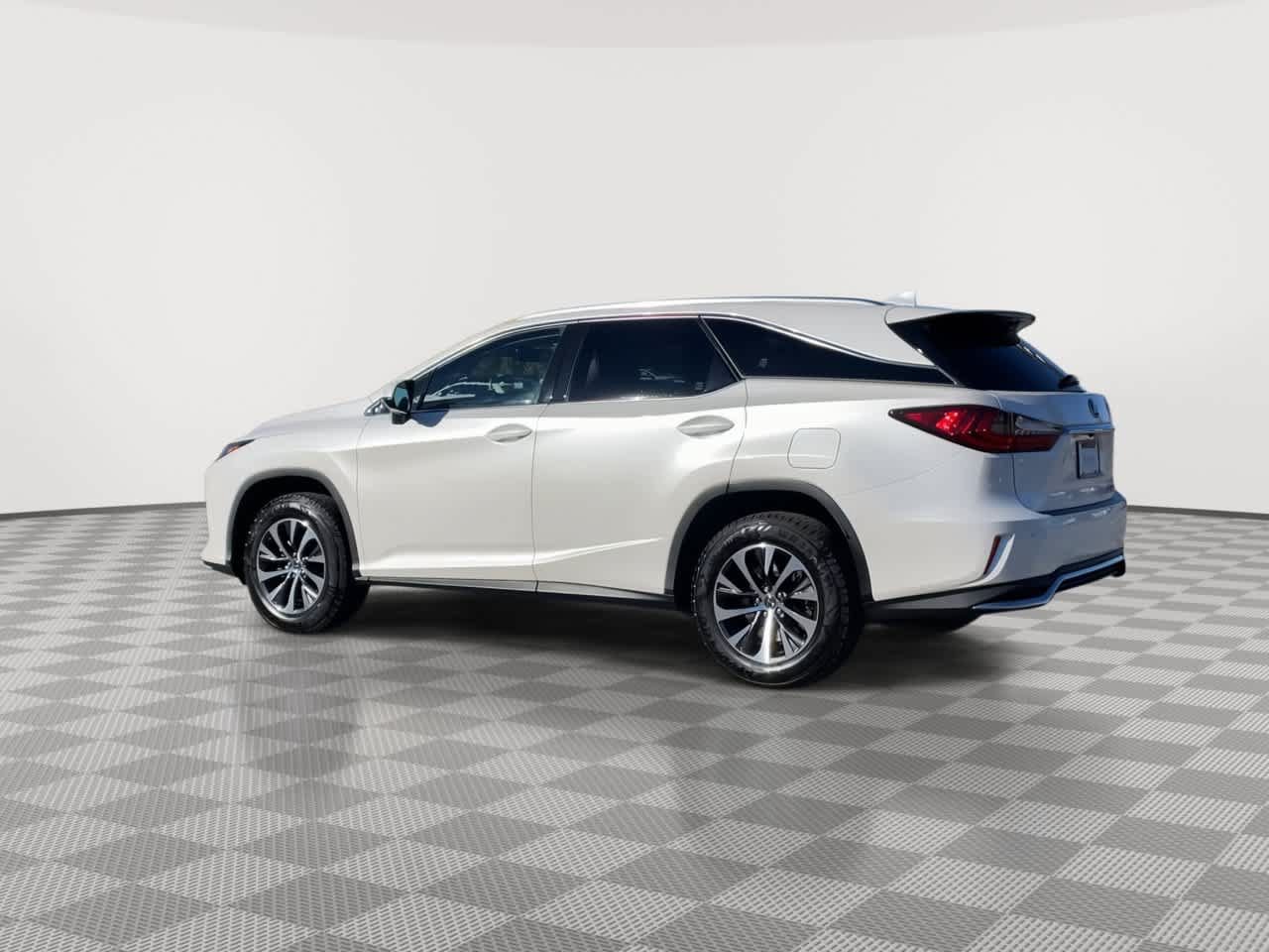 Used 2022 Lexus RX 350L Premium w/ Premium Package AWD/4WD image 6