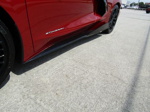 Used 2024 Chevrolet Corvette Stingray Premium Conv w/ Z51 Performance Package RWD image 27