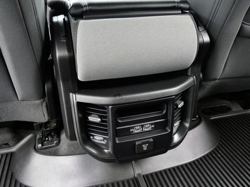 Used 2022 RAM 1500 Big Horn AWD/4WD image 20