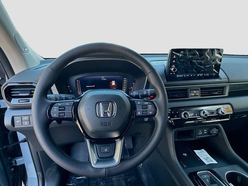 New 2025 Honda Pilot Elite image 10