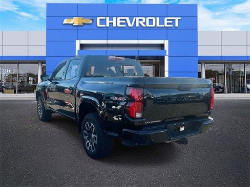 Certified 2023 Chevrolet Colorado LT w/ LT Convenience Package III image 7