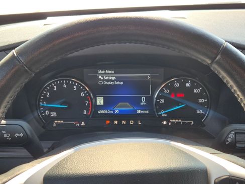 Used 2024 Ford Explorer Limited image 23