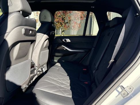 Used 2026 BMW X5 xDrive40i image 15