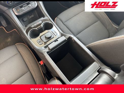 Certified 2020 GMC Acadia AT4 w/ Trailering Package AWD/4WD image 24
