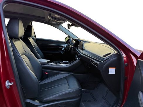 Used 2023 Hyundai Sonata Limited FWD image 12