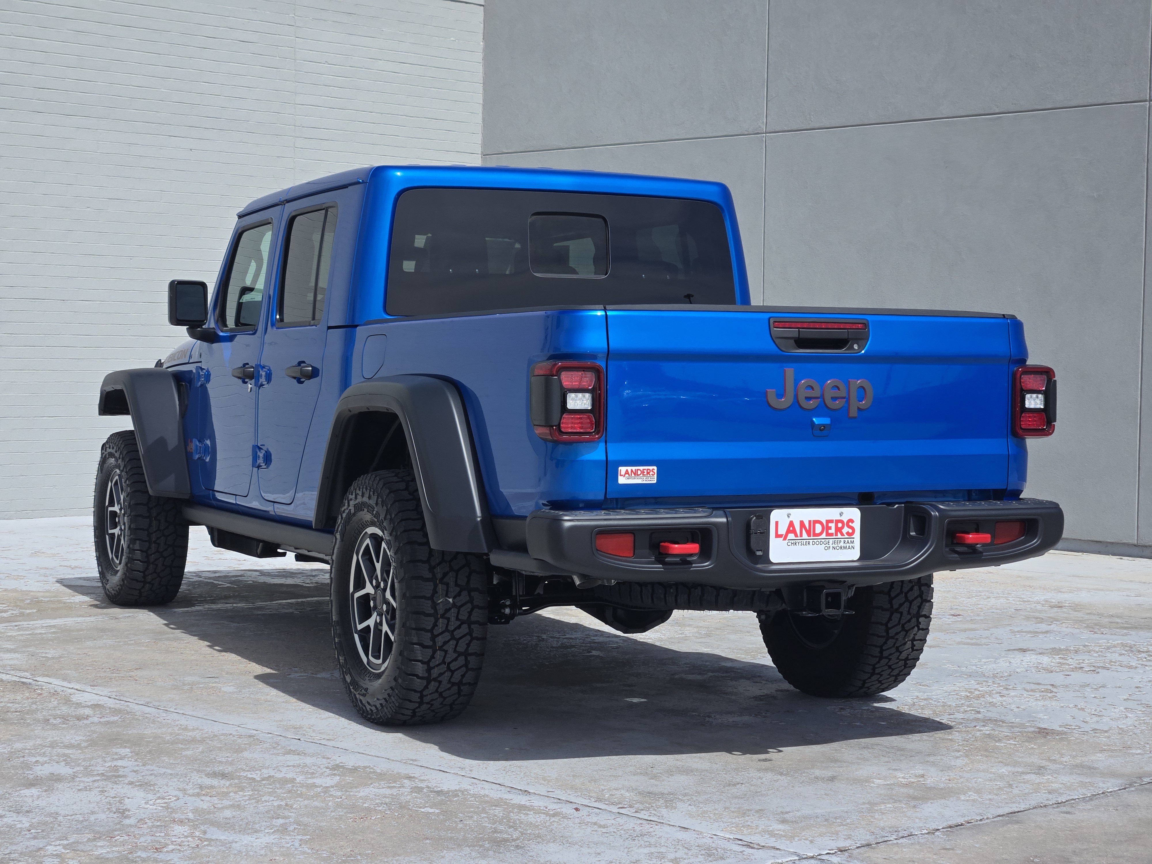 New 2026 Jeep Gladiator Rubicon w/ Steel Power Dome Hood Package AWD/4WD image 3