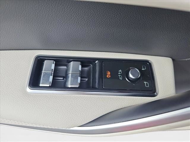 New 2026 Jaguar F-PACE R-Dynamic S AWD/4WD image 25