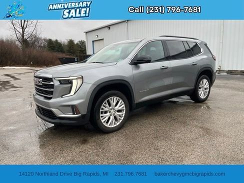 Used 2025 GMC Acadia Elevation w/ Elevation Premium Package image 1