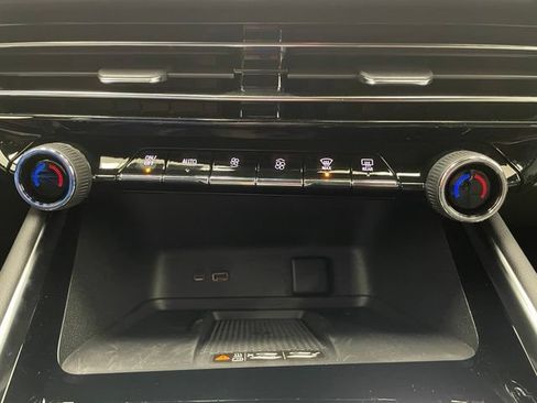 New 2026 Chevrolet Traverse High Country AWD/4WD image 6