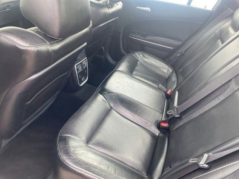 Used 2022 Dodge Charger SXT w/ Leather Interior Group image 15