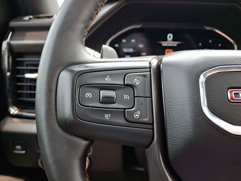 Used 2024 GMC Sierra 1500 AT4 w/ Technology Package AWD/4WD image 23