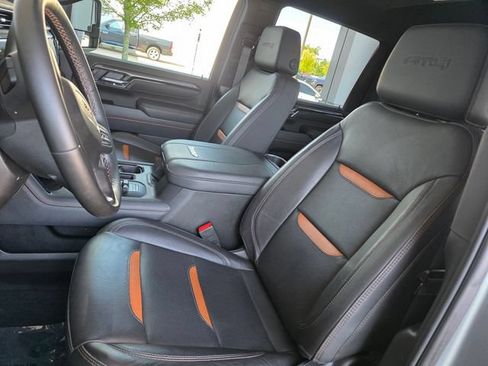 Used 2025 GMC Sierra 2500 AT4 AWD/4WD image 24