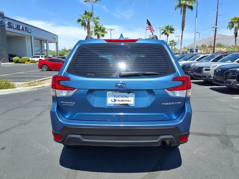 Used 2021 Subaru Forester AWD/4WD image 11