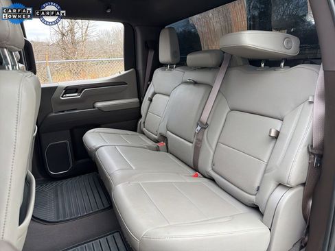 Used 2022 GMC Sierra 1500 SLT image 22