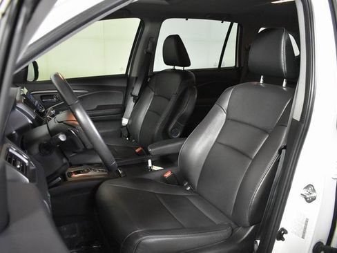 Used 2022 Honda Pilot Special Edition image 9