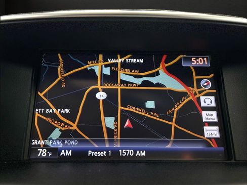 Used 2017 INFINITI Q70 L 3.7 image 34