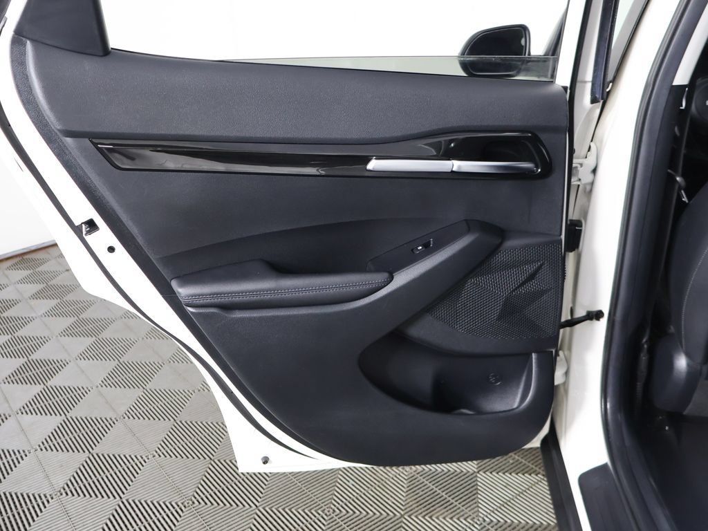 Used 2022 Kia Seltos S AWD/4WD image 23