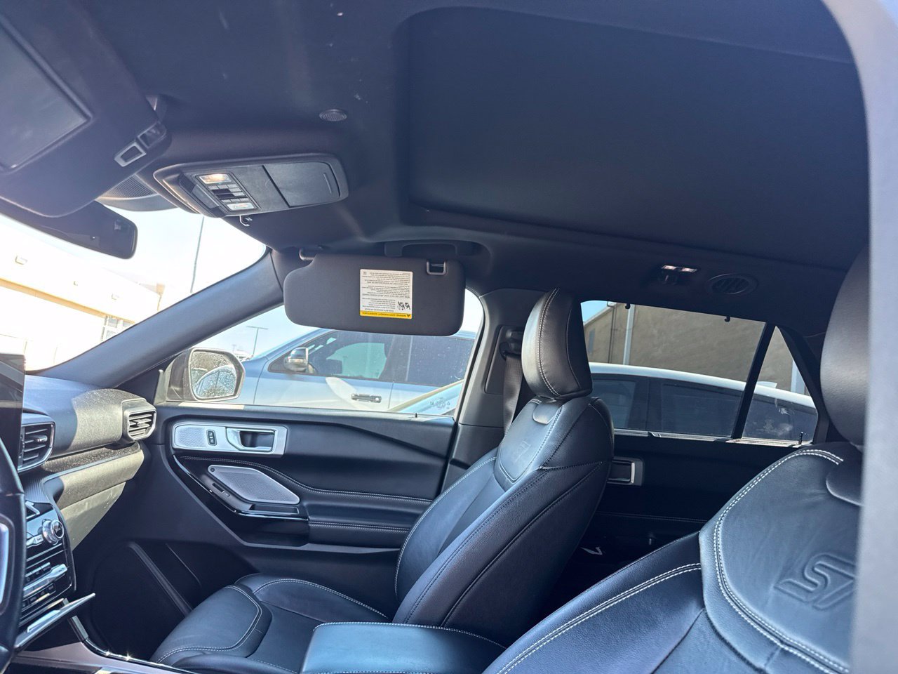 Used 2022 Ford Explorer ST w/ Equipment Group 401A AWD/4WD image 8