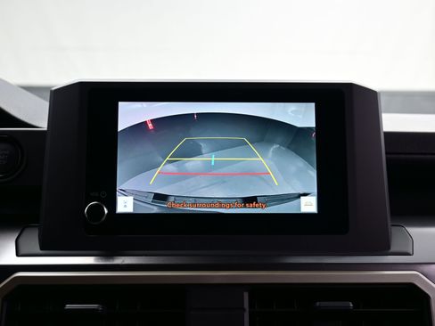 Used 2025 Toyota Tacoma SR5 image 18