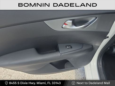 Used 2020 Kia Forte LXS image 13
