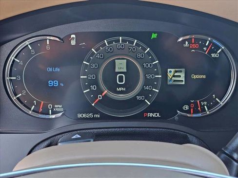 Used 2018 Cadillac Escalade ESV Platinum image 11