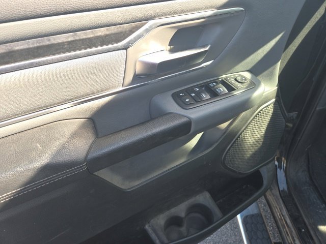 Used 2019 RAM 1500 Big Horn AWD/4WD image 9