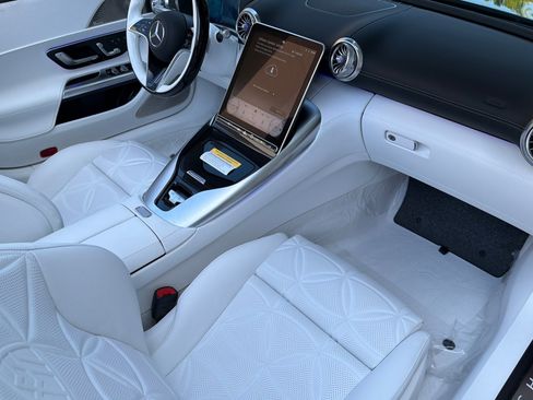 New 2026 Mercedes-Benz Maybach SL 680 image 15