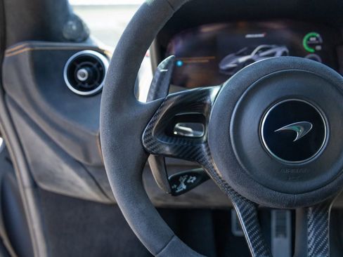 Used 2019 McLaren 600LT RWD image 58