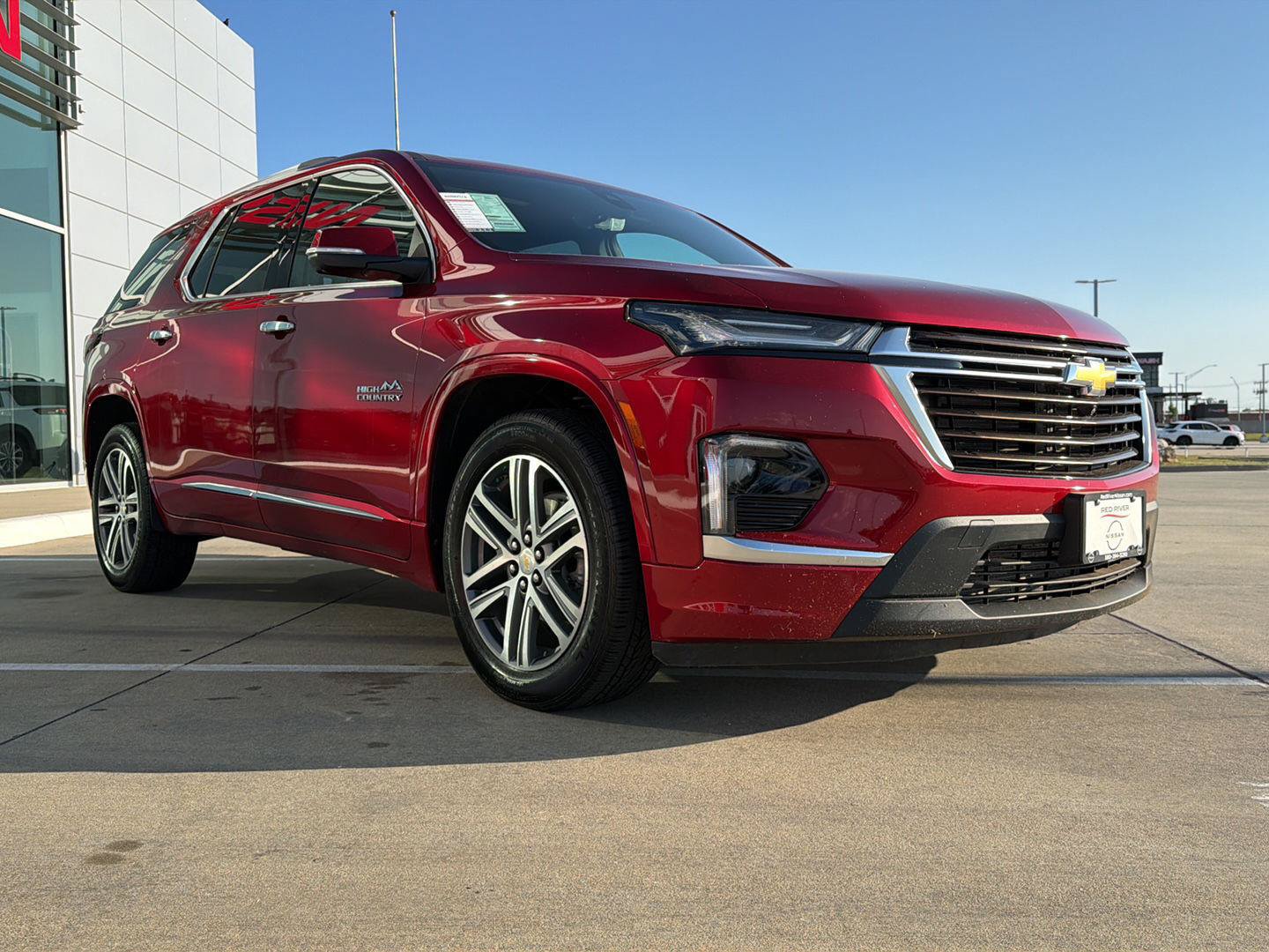 Used 2023 Chevrolet Traverse High Country AWD/4WD image 4
