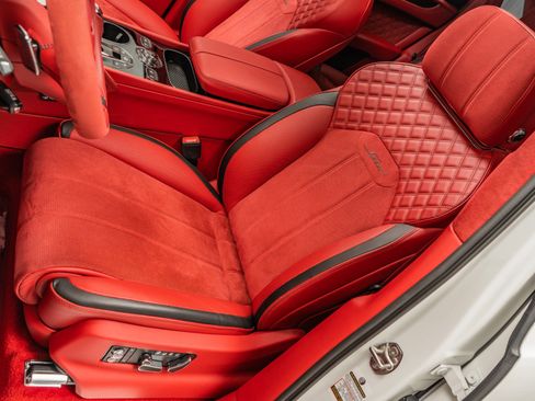 Used 2021 Bentley Bentayga Speed image 24