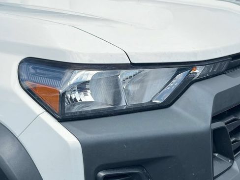Used 2024 Chevrolet Colorado Trail Boss w/ Advanced Trailering Package AWD/4WD image 11