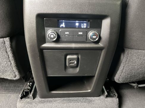 Certified 2023 Chevrolet Traverse LT AWD/4WD image 12