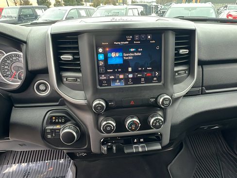 Used 2024 RAM 2500 Big Horn w/ Bed Utility Group image 31