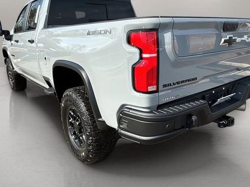Used 2024 Chevrolet Silverado 2500 ZR2 w/ ZR2 Bison Edition image 36